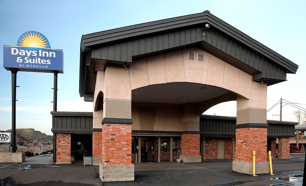 Days Inn & Suites By Wyndham Trinidad Eksteriør billede